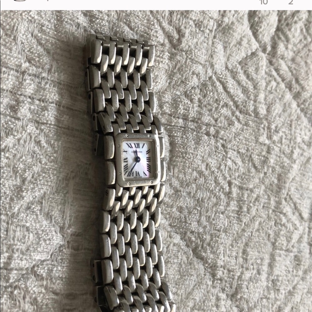 Cartier, Mother of Pearl, 2420. With NEW battery!